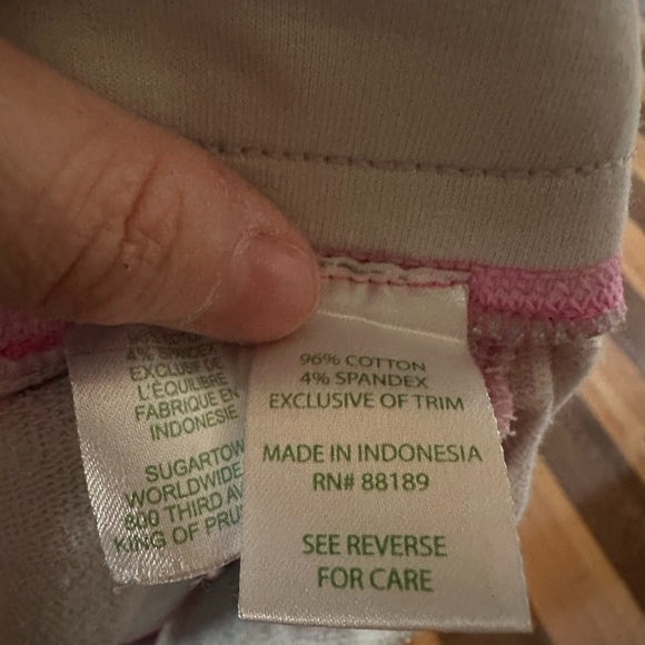 Lilly Pulitzer Chrissy Athletic Pineapple print Shorts beach pull on athletic - Picture 4 of 4